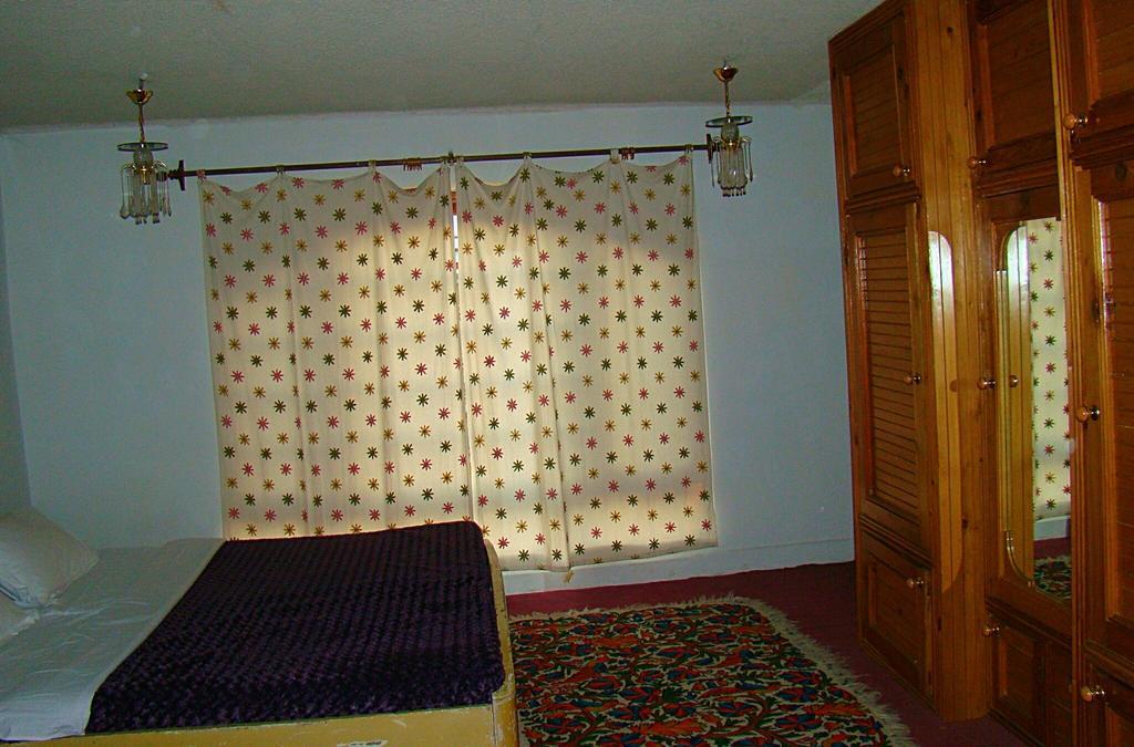 Hillscape Inn Srīnagar Zimmer foto